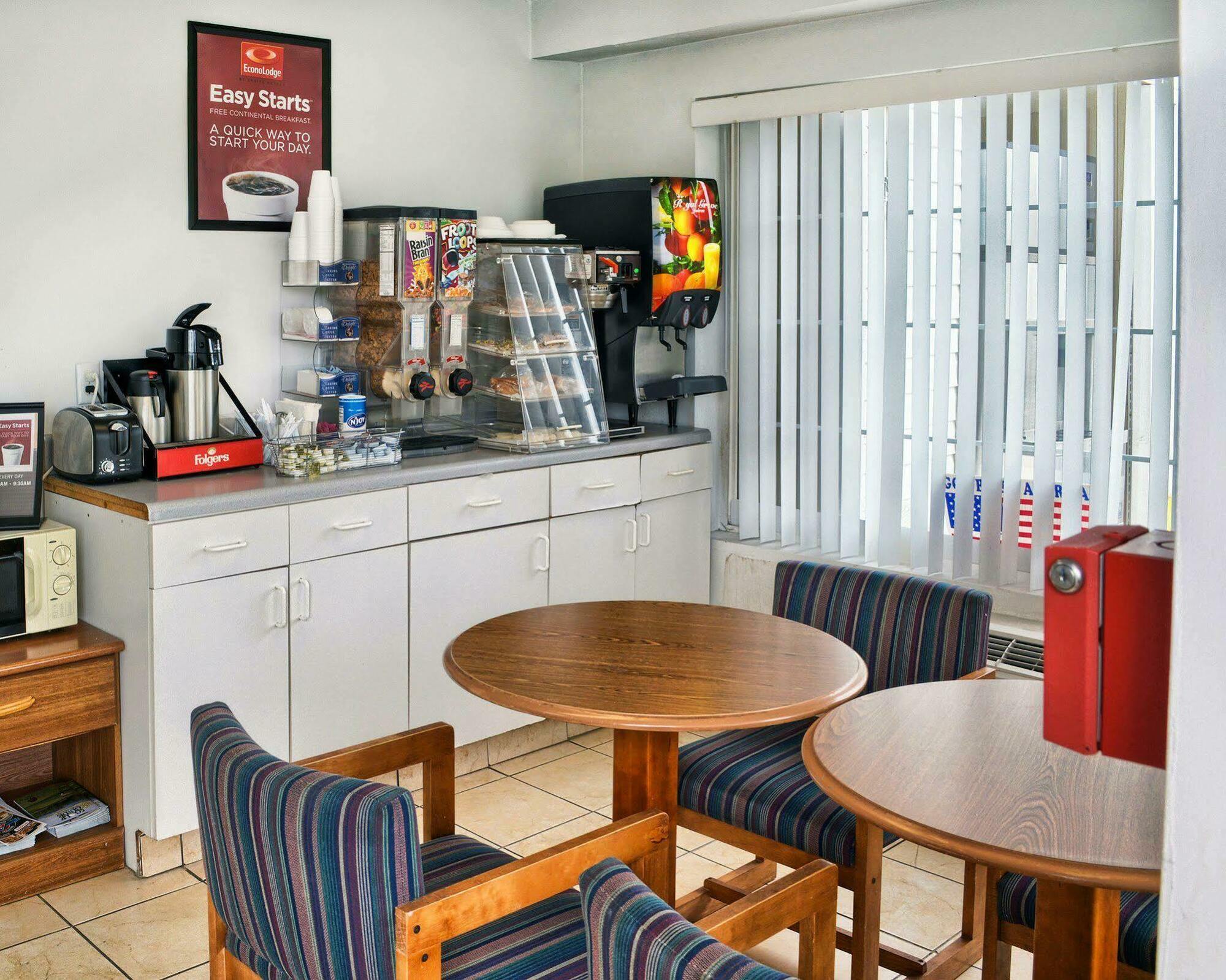 Ruther Glen Econo Lodge מראה חיצוני תמונה